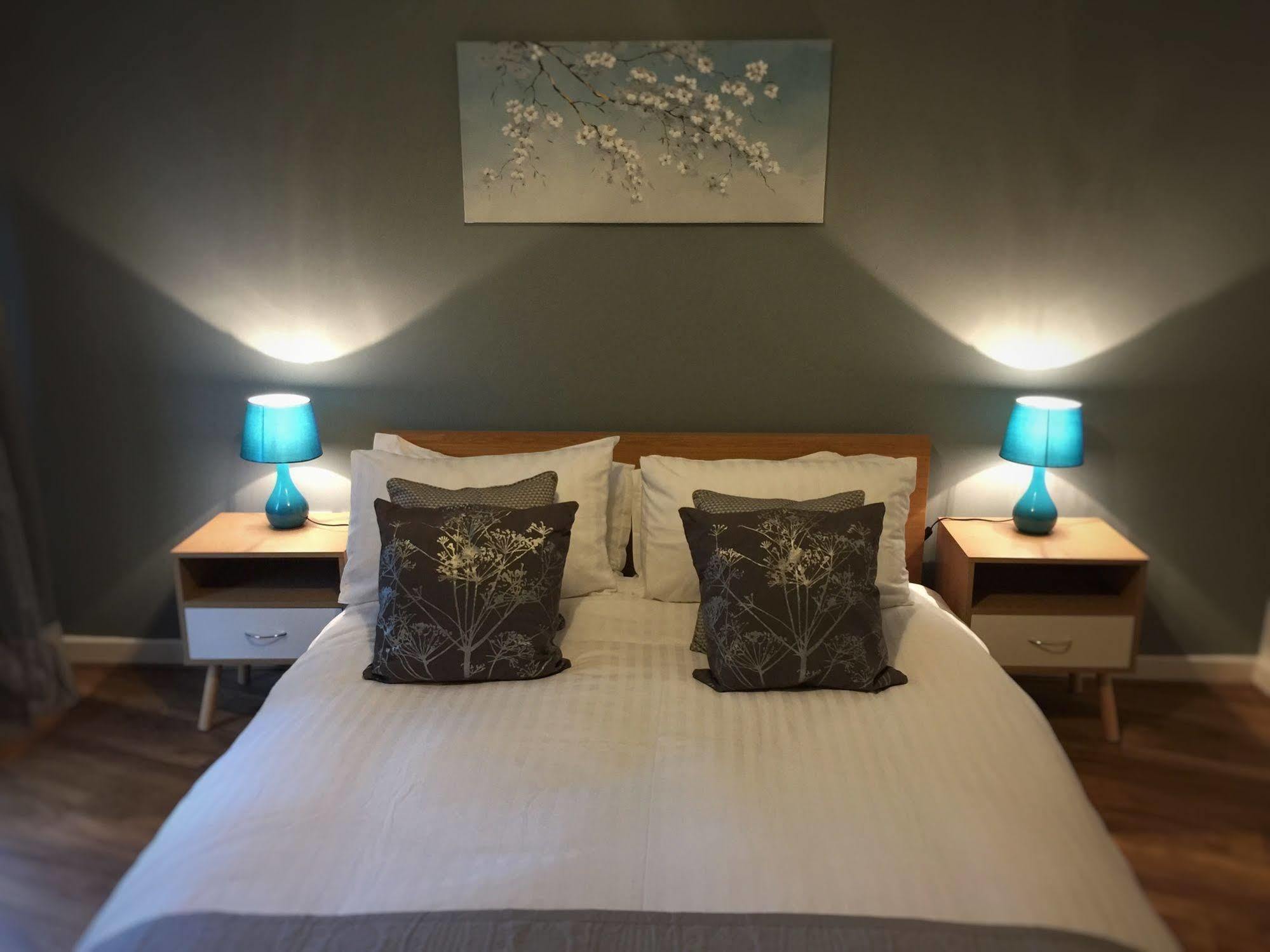 The Cathedral Suite Apartment With Love Your Stay Sheffield Exterior foto