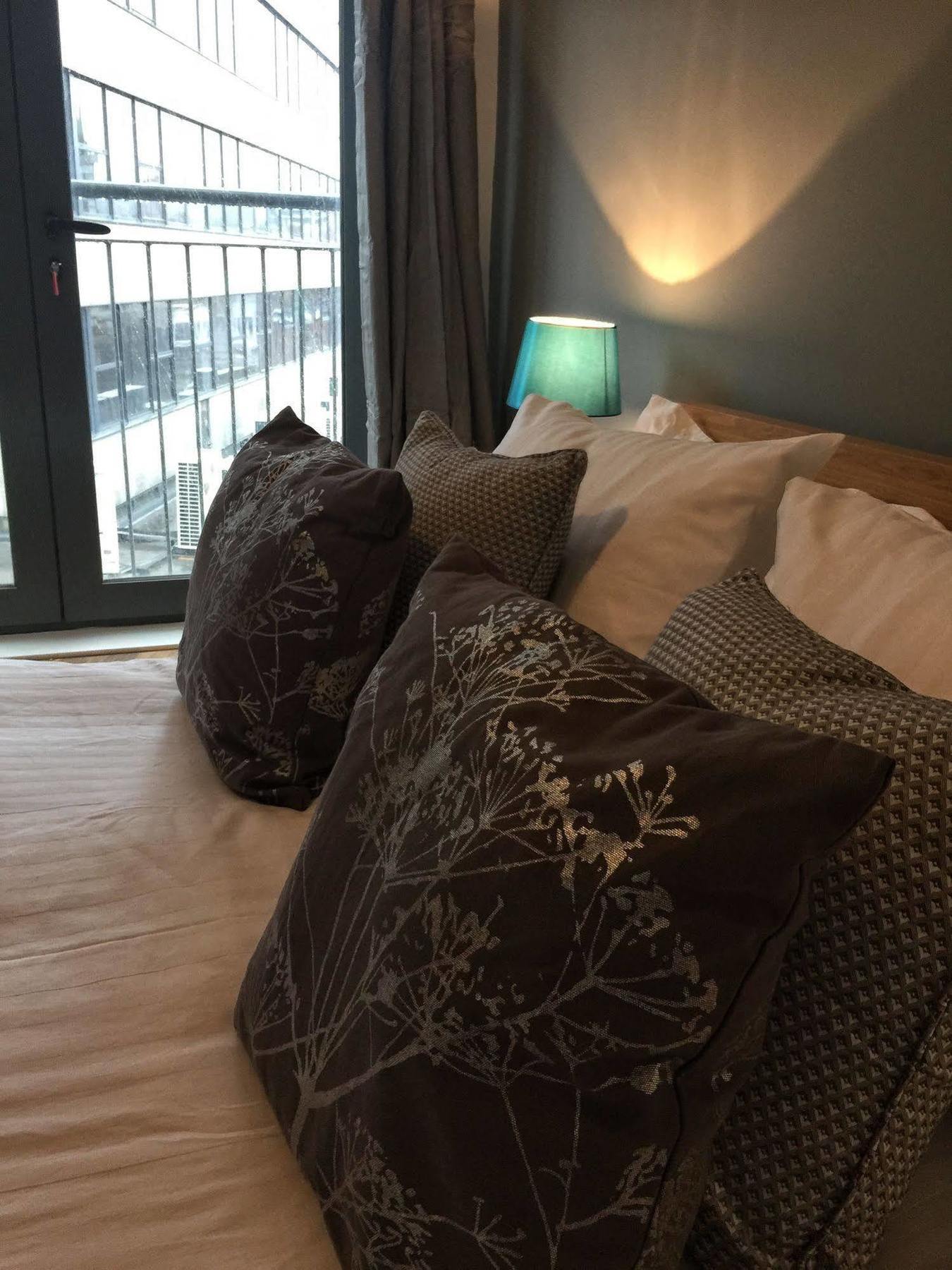 The Cathedral Suite Apartment With Love Your Stay Sheffield Exterior foto